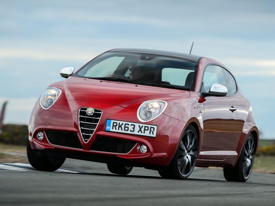  Alfa Romeo MiTo Sportiva 2013 года  (UK) (фото 10 из 27)